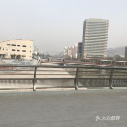 西宁汽车站电话多少