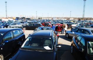 国外汽车有多少中间商 国外汽车有多少中间商