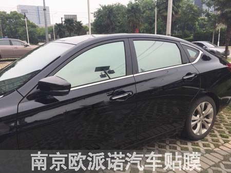 汽车中网贴膜多少钱