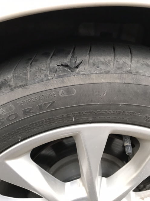 汽车轮胎补个胎多少钱 汽车轮胎补个胎多少钱