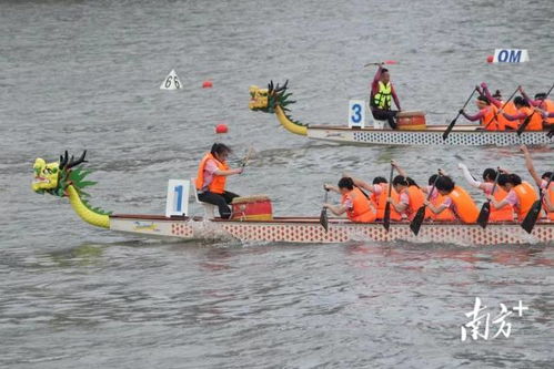 龙舟赛上划最快的原来是救援队(龙舟赛上划得最快的原来是救援队) 龙舟赛上划最快的原来是救援队(龙舟赛上划得最快的原来是救援队)