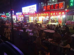 我很少用震撼来形容一个夜市(夜市，繁华中的独特韵味，无需震撼形容)