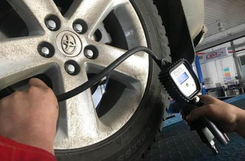 汽车一年不开胎压打多少(汽车一年不开胎压打多少，深度解析及建议)