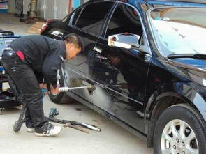 汽车门撞了个坑要多少钱(汽车门被撞坑修复费用详解) 汽车门撞了个坑要多少钱(汽车门被撞坑修复费用详解)