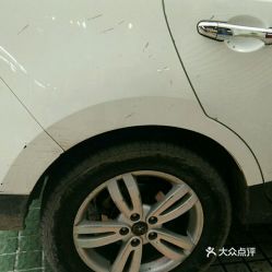 汽车贴膜刮板修理多少钱(汽车贴膜刮板损坏修复费用解析) 汽车贴膜刮板修理多少钱(汽车贴膜刮板损坏修复费用解析)