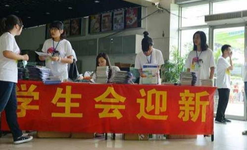 电脑华为云服务怎么进去(华为云服务的使用指南，如何进入电脑华为云服务平台)