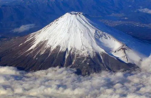 南海海槽若发生地震或致富士山喷发(南海海槽潜在地震与富士山喷发，全球视野下的影响与挑战)